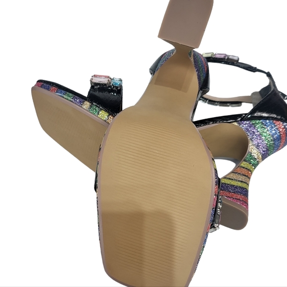 Betsey Johnson Emani High Heel Sandals Black - Picture 8 of 8